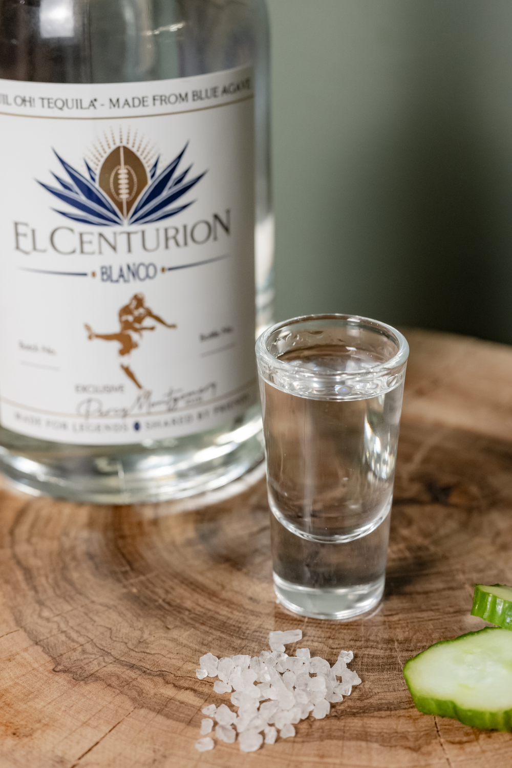 EL CENTURION 102 Bottle